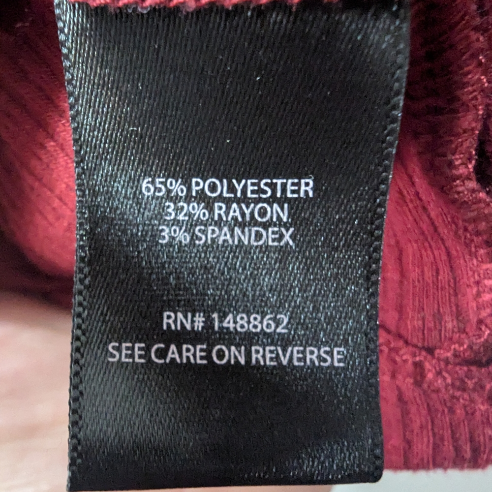 Torrid Women's Ribbed Burgundy Top - Picture 4 of 8